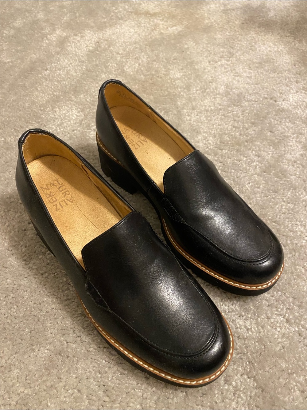 Naturalizer Black Slip-On Loafers with Contrast Welt